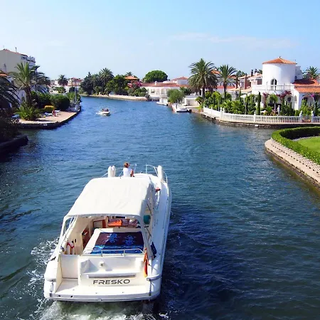 Sant Maurici-2 By Interhome Apartment Empuriabrava